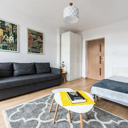 Hello Amazing River View 4 Bedrooms & Balcony *